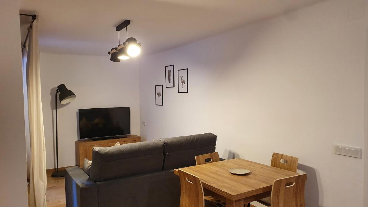 Xia Apartaments Con Acceso A Piscina Rialp Exteriör bild